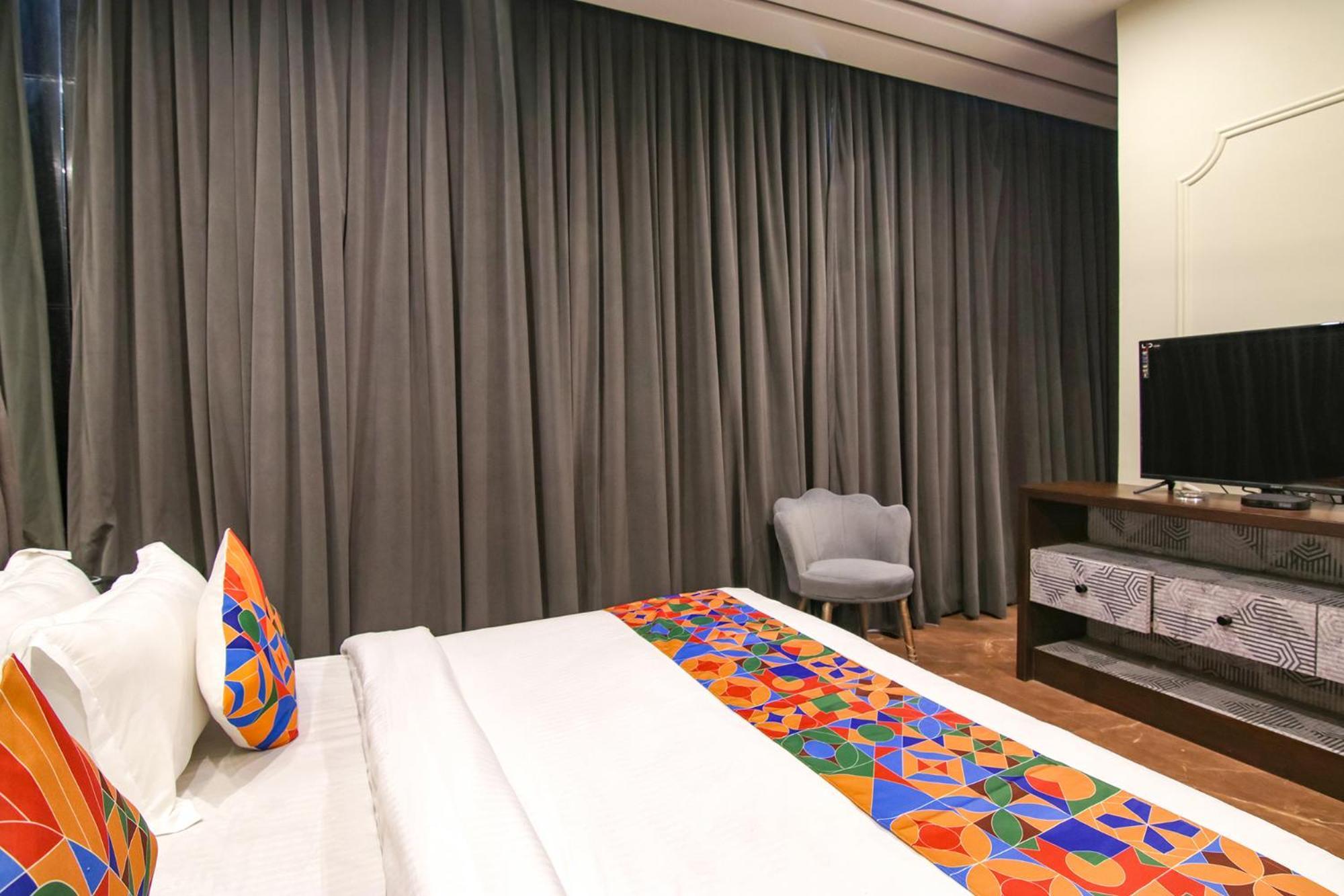 Fabhotel Prime K9 Crown Ludhiana Luaran gambar